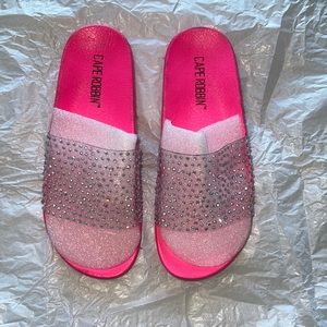 FashionNova Women’s Slides (Pink and Clear)- BRAND NEW!!!